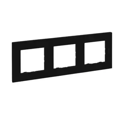 RAMKA POTRÓJNA NILOE STEP CZARNY 863593 LEGRAND